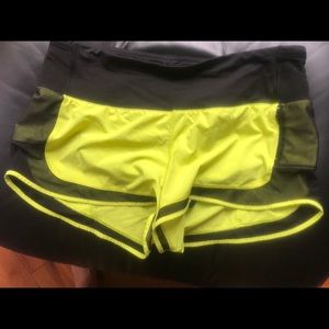 Lululemon shorts 8